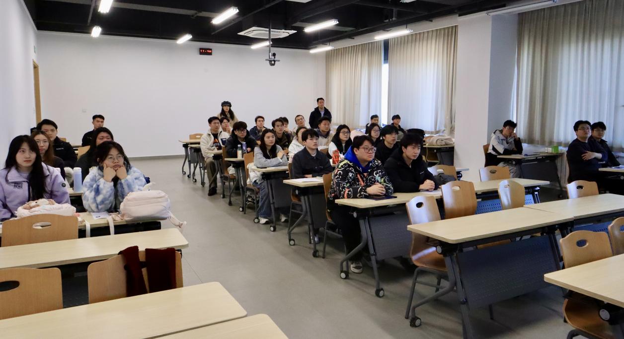 机电学院成功举办北京金风慧能技术2026届毕业生专场宣讲会