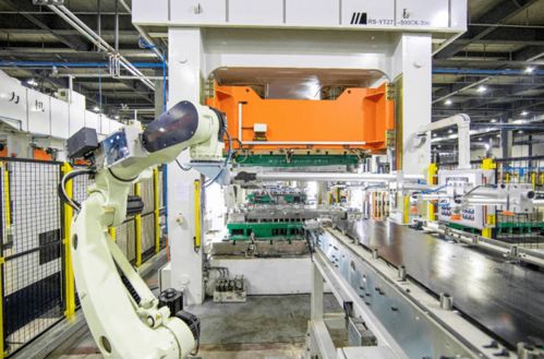 惠而浦中国智能洗碗机工厂喜迎首台批产样机，北京技术服务加速本地化布局